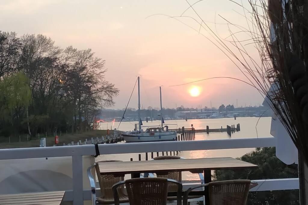 Traveloge Mit Schwimmbad Und Sauna Lubeck Luaran gambar